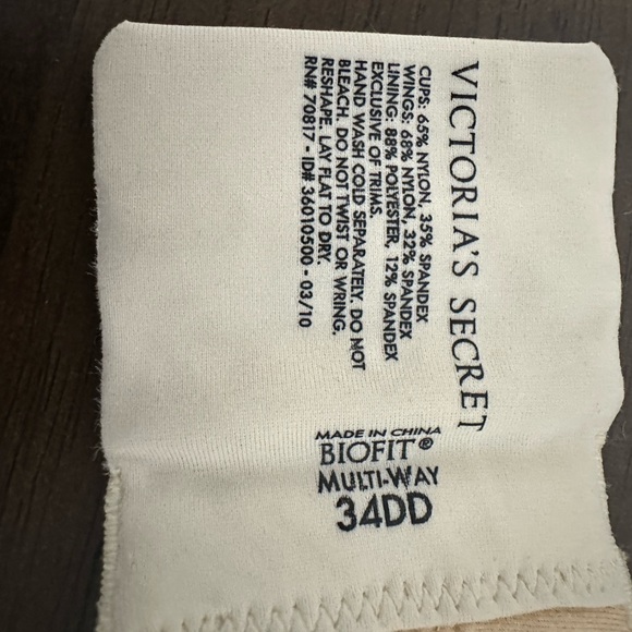 Victoria’s Secret BioFit Multi Way Bras 34DD Set of 2 - Picture 4 of 7